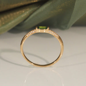 The Tsavorite Oval Diamond Ring