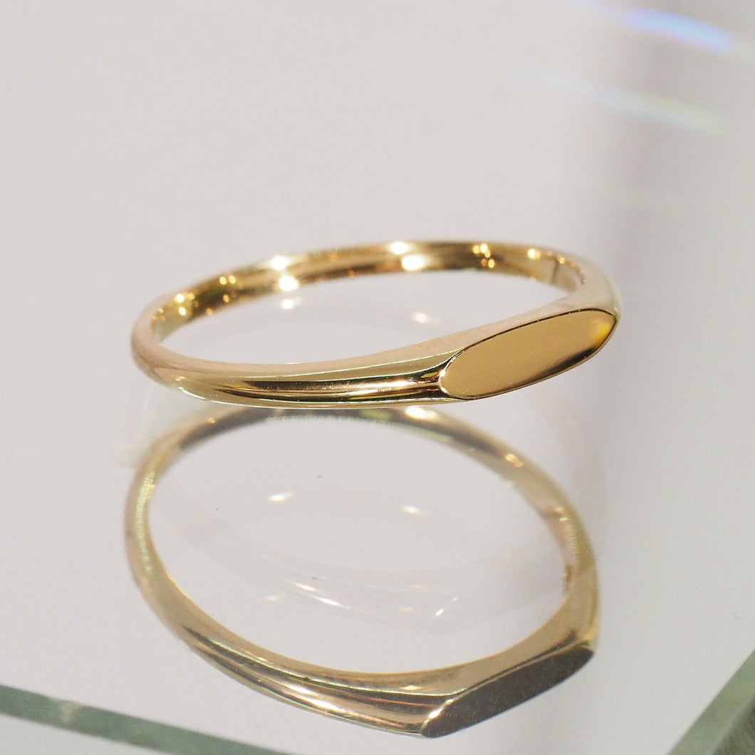 The Golden Oval Ring