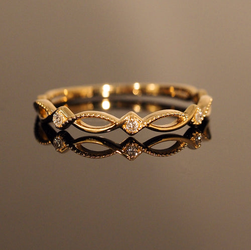 Diamond Endless Knot Ring