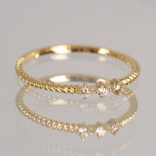 Load image into Gallery viewer, The Trio Diamond Wire Ring