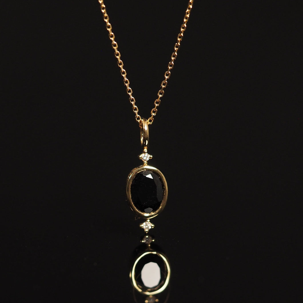 The Bezel Oval Necklace with Black Spinel