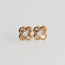 Load image into Gallery viewer, The Dancing Clover Earrings