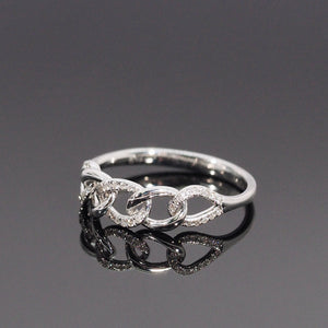 The Diamond Chain Ring