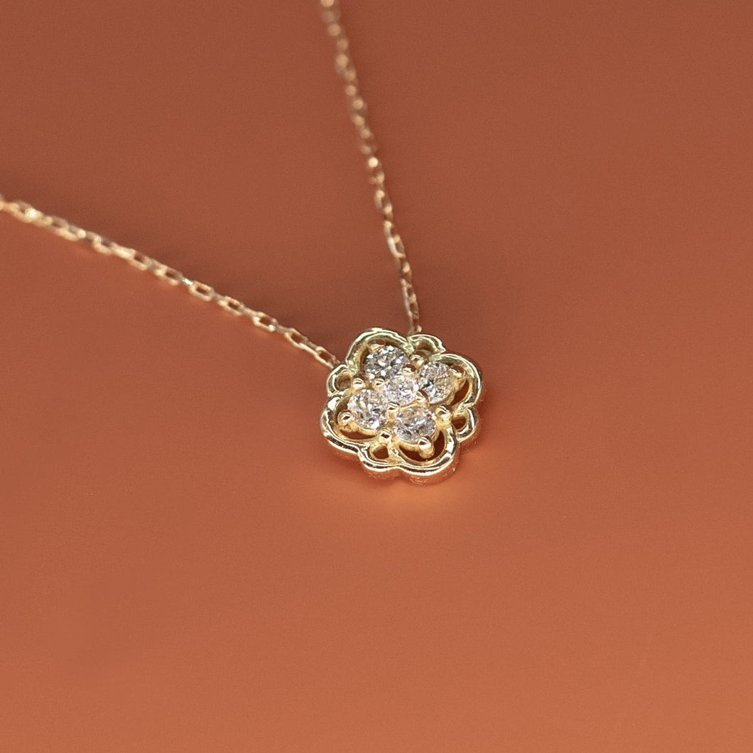 Clover Mandala Necklace